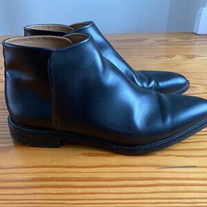 Everlane Black Leather Flat Pull On Ankle Boot-W's Size 8.5